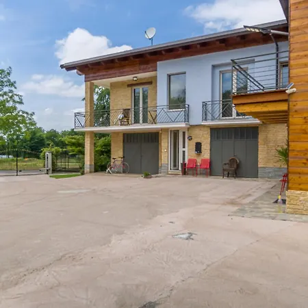 Stunning In Ferienhaus